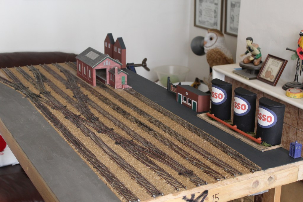 Oil Terminal for Alan's new Layout